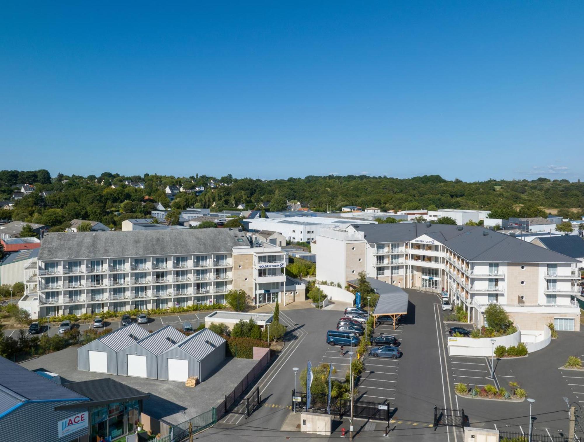 Hotel Golden Tulip La Baule Esterno foto