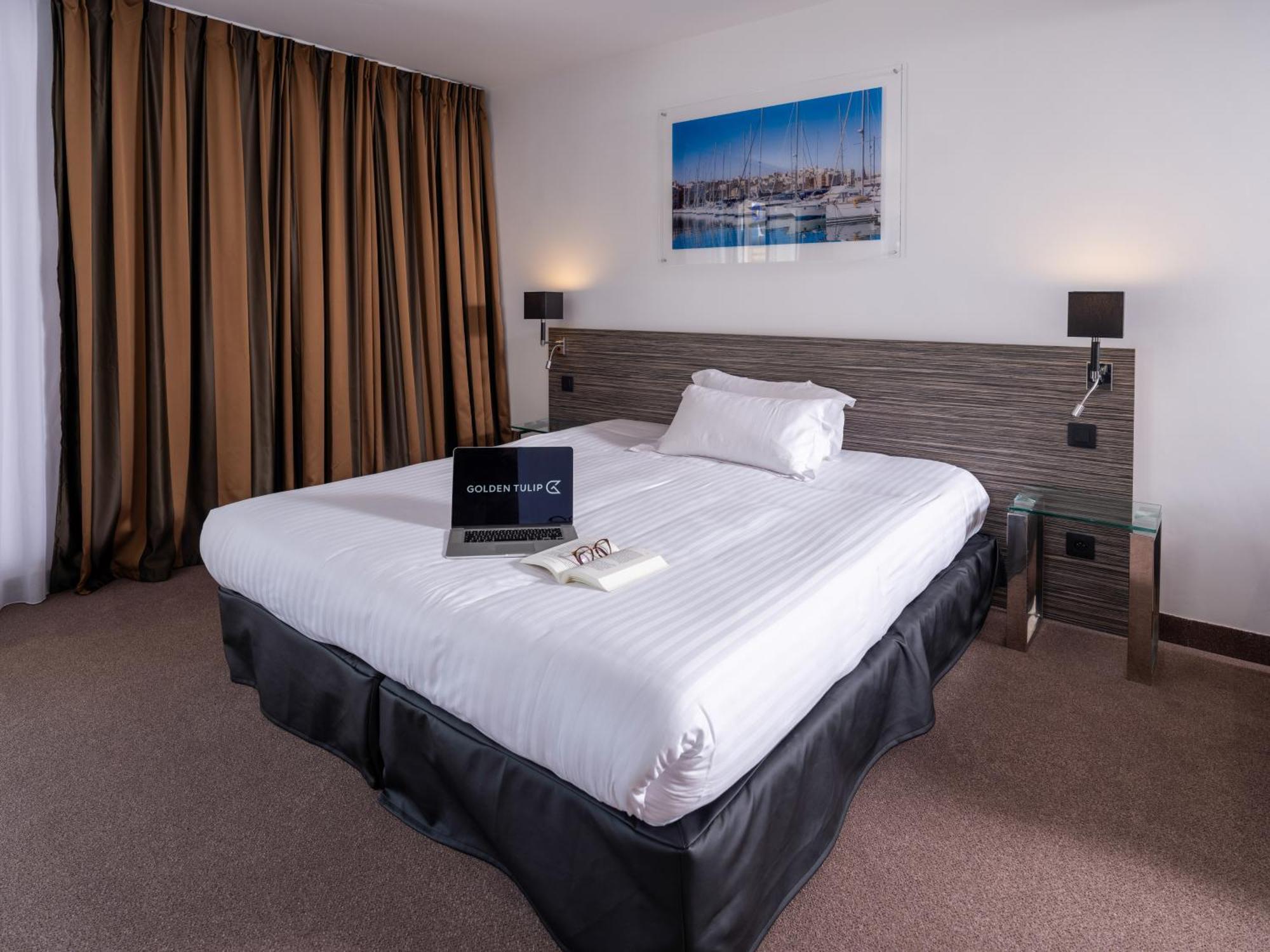 Hotel Golden Tulip La Baule Esterno foto